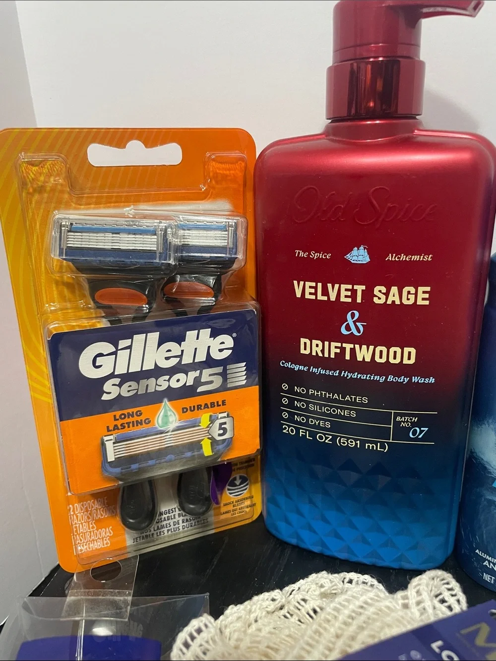 Gillette & Old Spice Men’s Grooming Set with Red Velvet Sage Body Wash